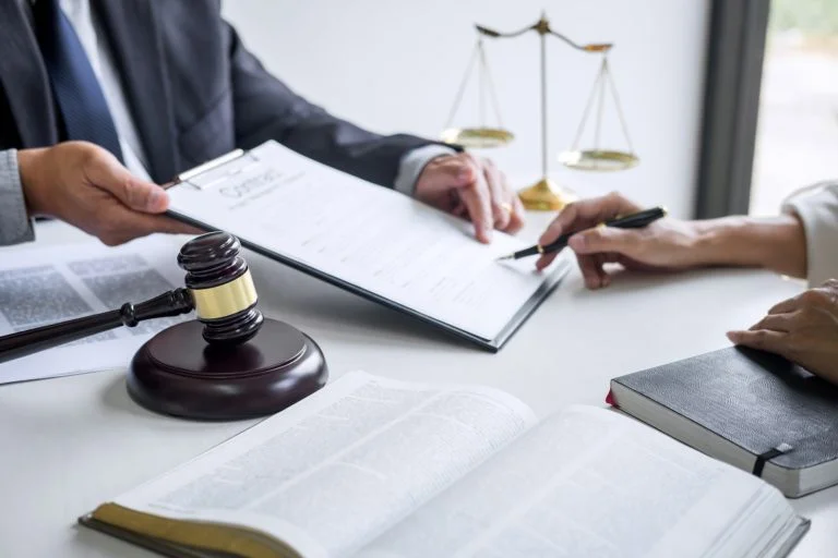 Understanding Your Legal Rights: What to Expect During a Personal Injury Lawsuit